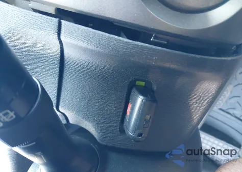 2007 Toyota Prius z USA, uszkodzony, nr VIN JTDKB20U377605469